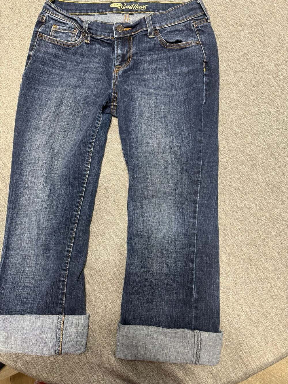 Old Navy The Sweetheart Petite Cuffed Denim Jeans Size 6